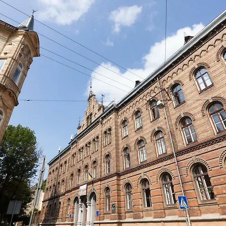 Leogrand One-bedroom On Tugan-baranovskogo 24