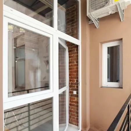 Leogrand One-bedroom On Tugan-baranovskogo 24 Διαμέρισμα Λβιβ