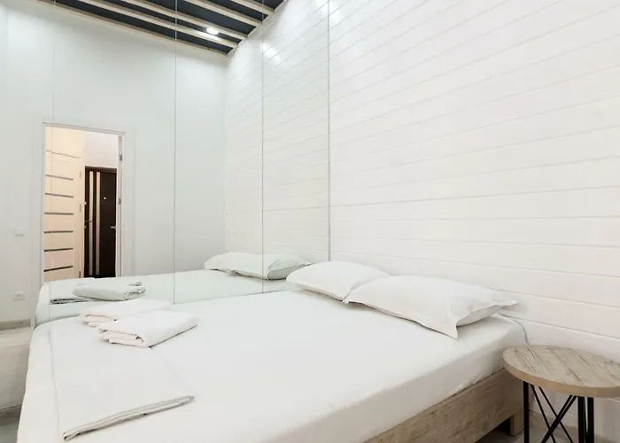 Leogrand One-bedroom On Tugan-baranovskogo 24