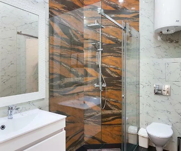 Leogrand One-bedroom On Tugan-baranovskogo 24 *